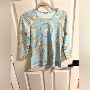 J. MCLAUGHLIN Catalina Cloth equestrian Signature Top baby blue size S